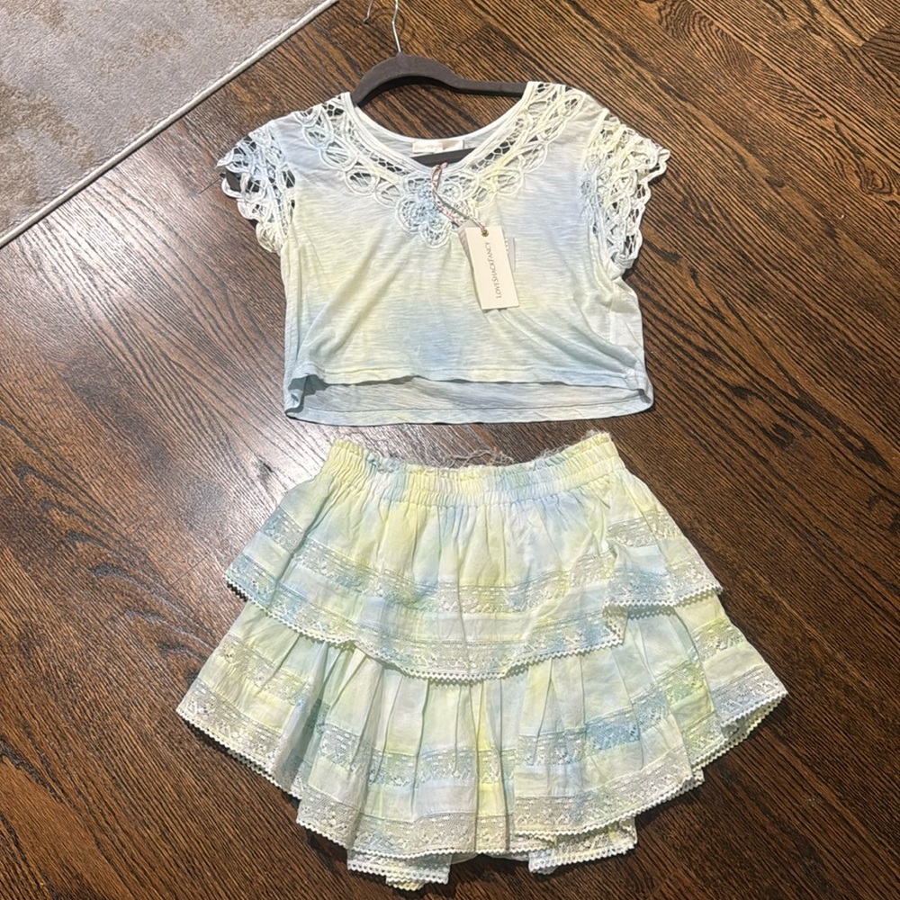 COPY - never worn love shack t shirt and skirt size xs top small skirt